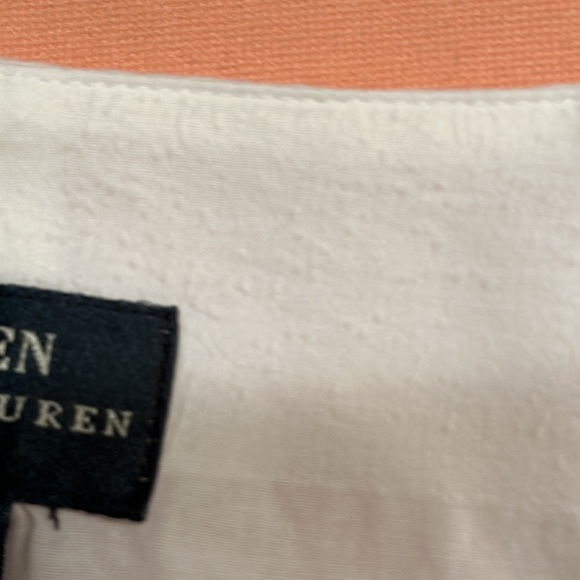 Ralph Lauren skirt.  size 4P - Picture 4 of 7